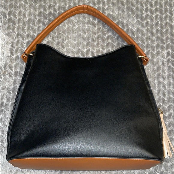 Anthropologie Dolce Vita Vegan/Faux Leather Elegant Black and Tan Handbag. - Picture 3 of 14